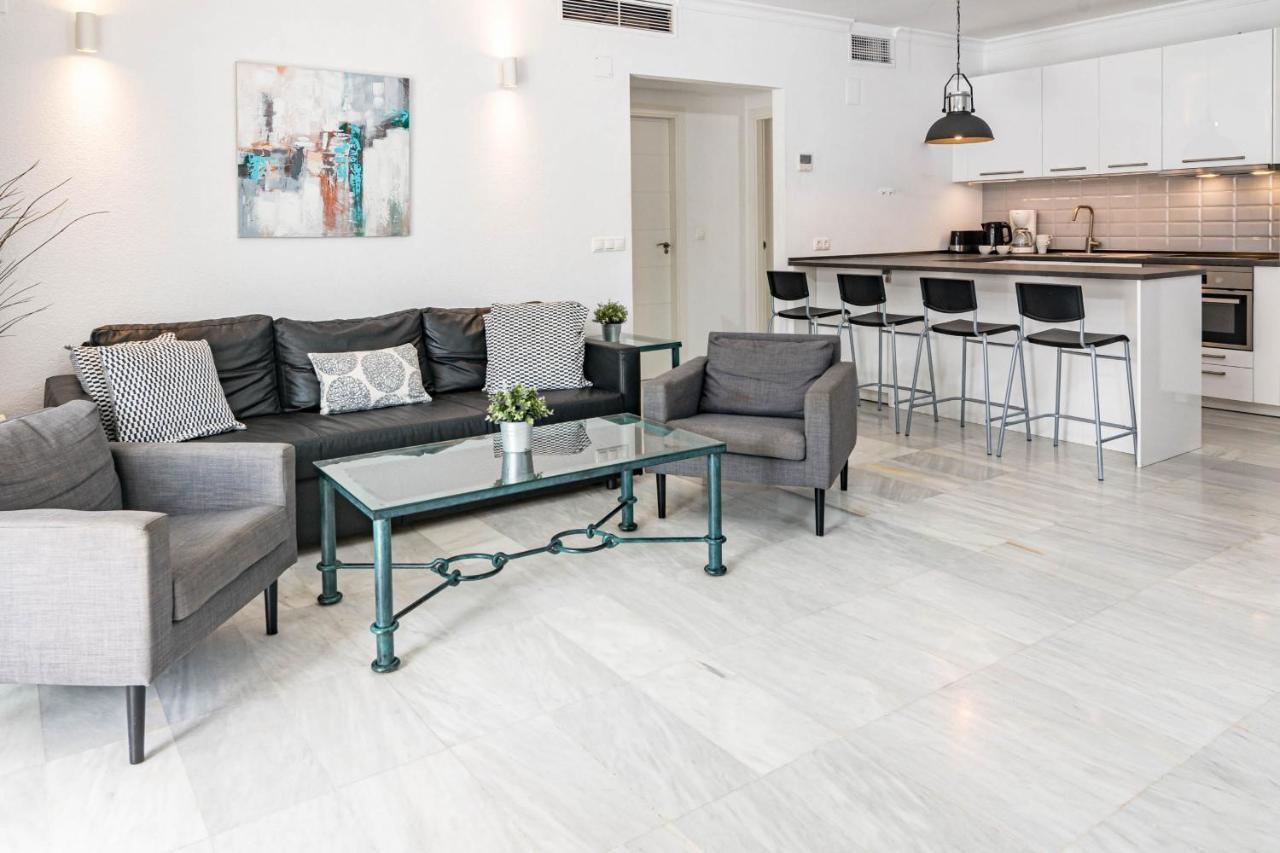 Harbor Getaway In The Heart Of Puerto Banus With Walking Dictance To Everything Marbella Ngoại thất bức ảnh